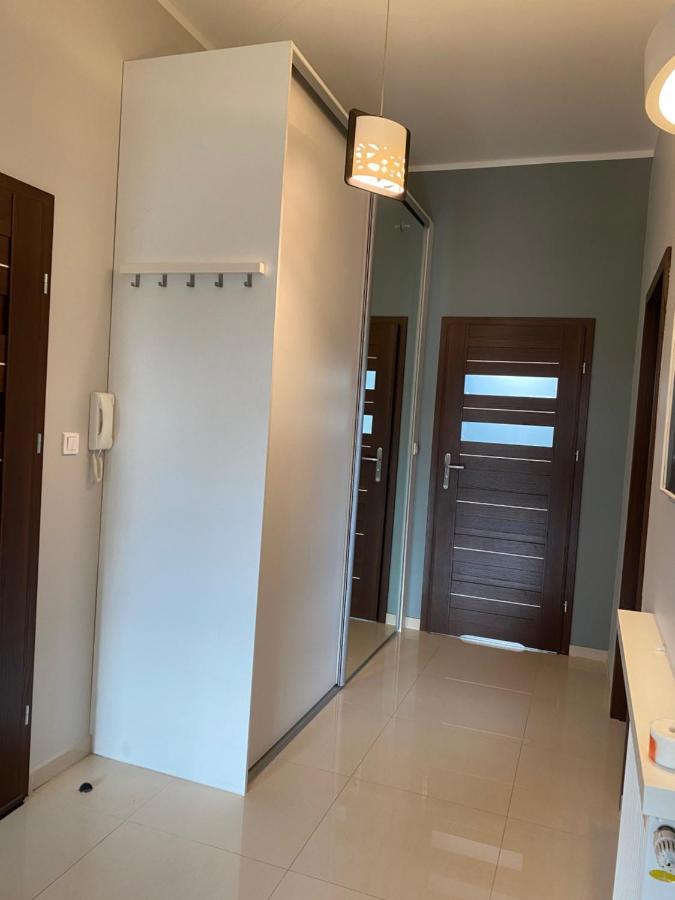 Lipowa Apartment Modlnica Ngoại thất bức ảnh